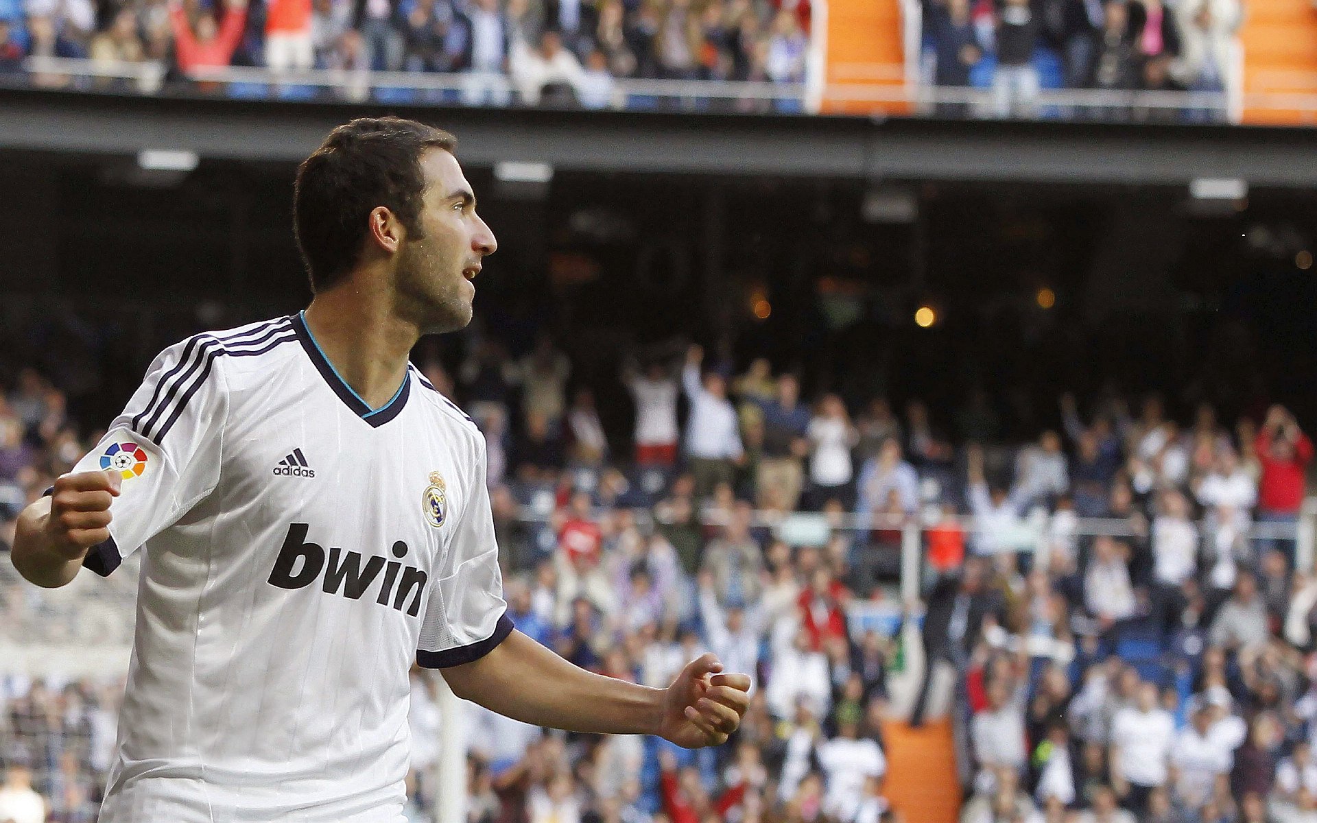 VALORANT操作战术完美结合，valorant枪械介绍